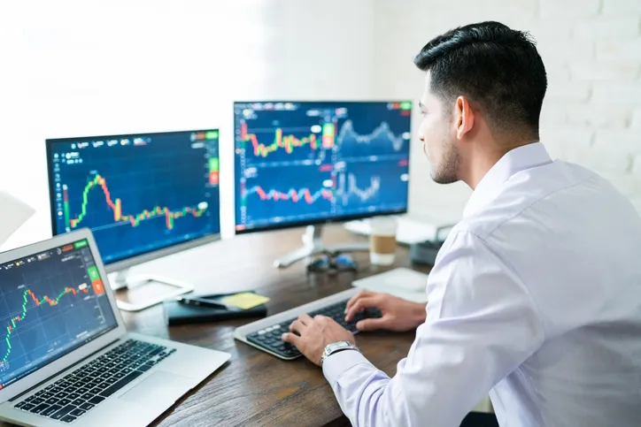 Expansion par rapport au Day Trading : Méthodes, dangers et bénéfices