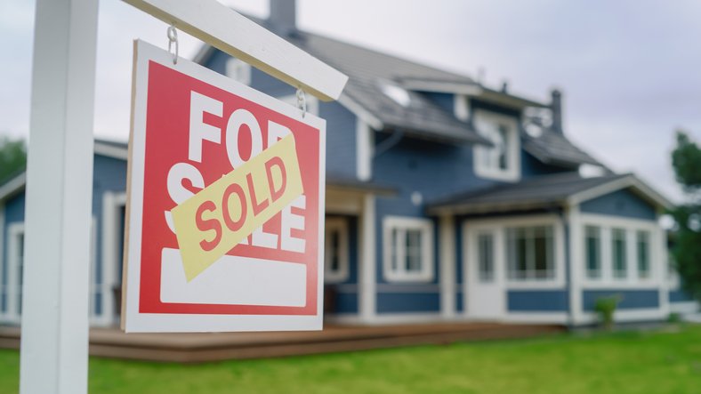 A home that was just sold.
